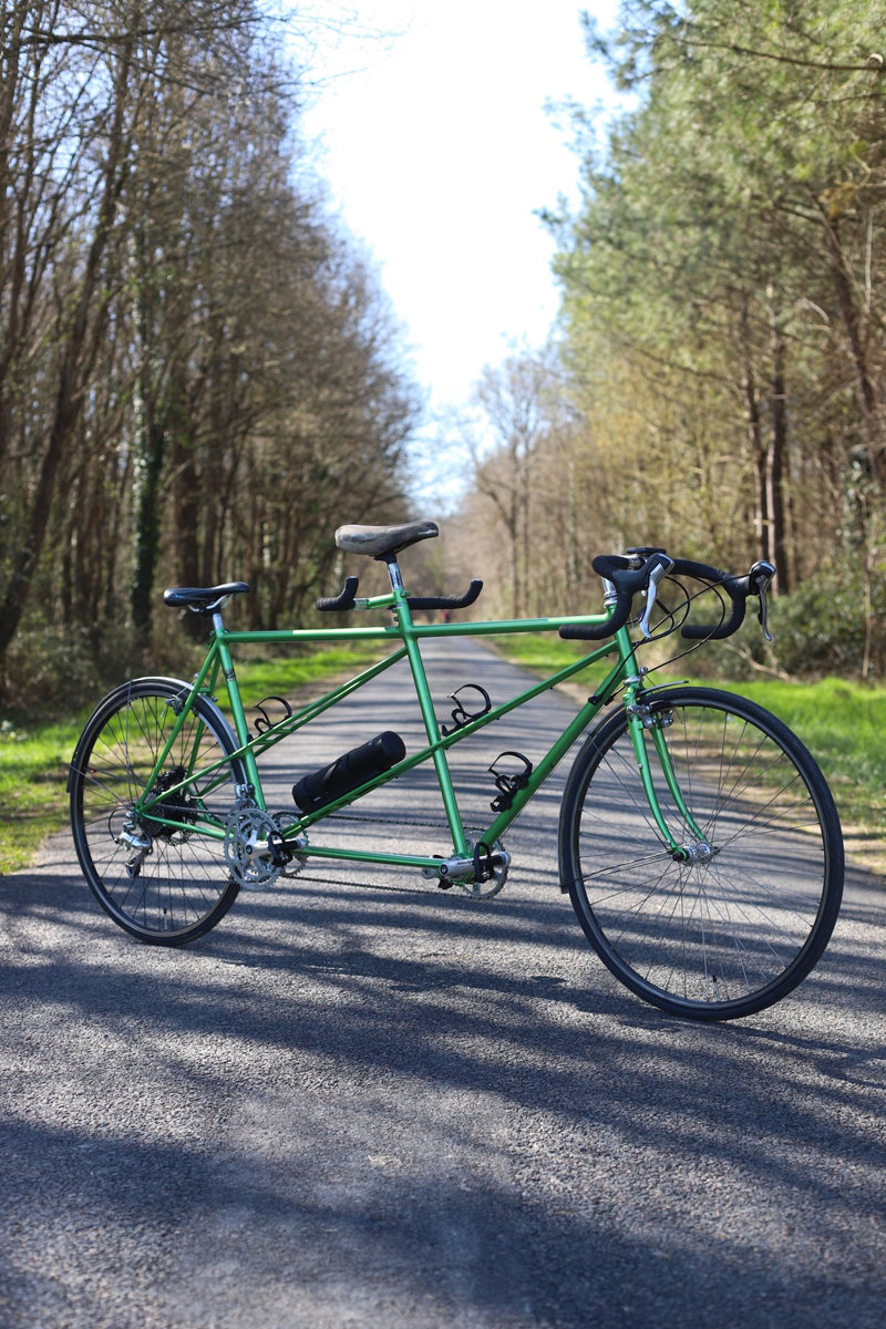 Vélo tandem électrifié avec moteur roue arrière Virvolt 750