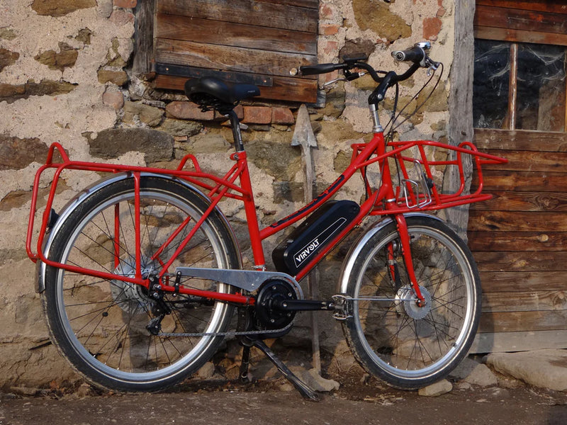 Vélo de ville équipé du kit moteur pédalier Virvolt 900