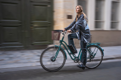 Vélo Elops vert rapide avec moteur roue avant du kit Virvolt 500